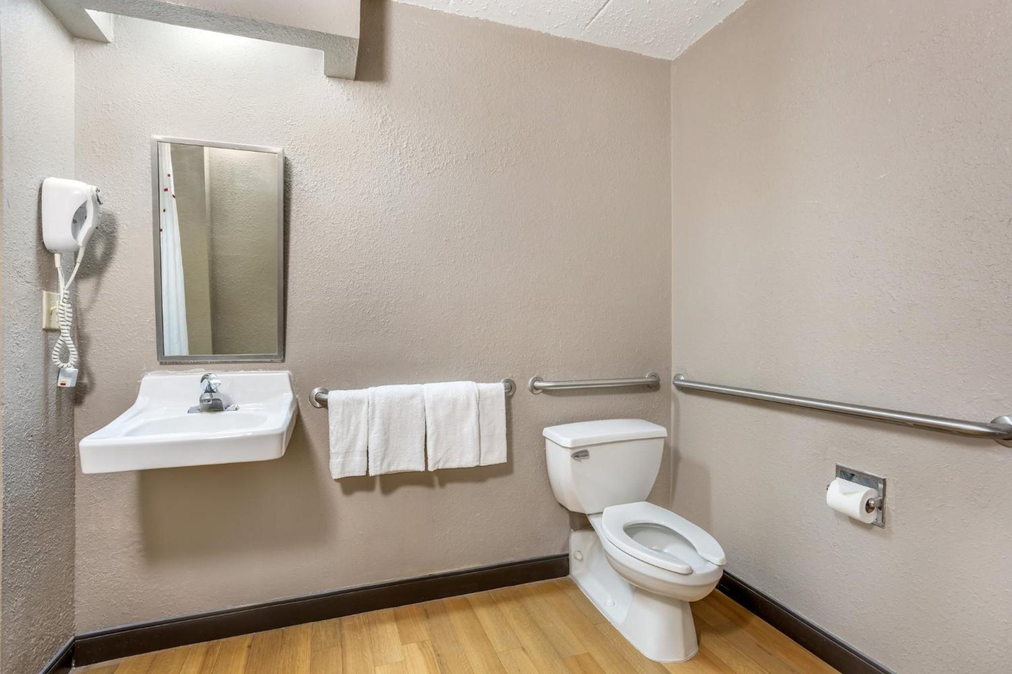 Red Roof Inn Tinton Falls-Jersey Shore Extérieur photo